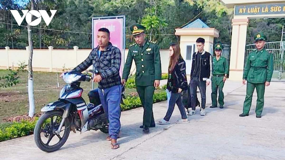 Khởi tố 1 đối tượng đưa người nhập cảnh trái phép vào Việt Nam