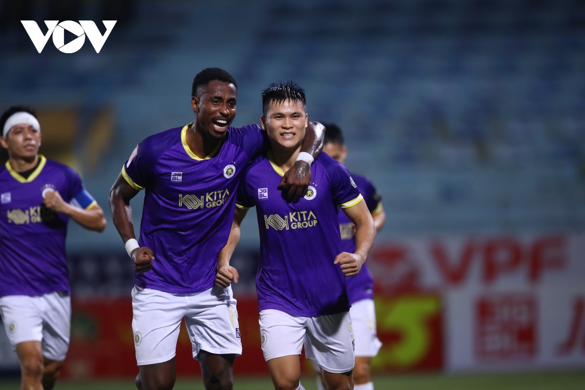 Kết quả V-League: Hà Nội FC thắng SLNA, Bình Dương hạ gục Khánh Hoà
