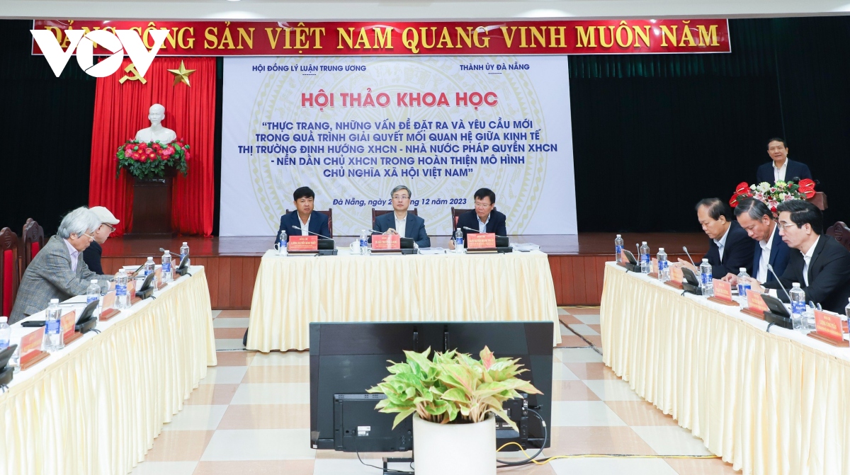 Kinh tế thị trường định hướng XHCN ở Việt Nam không ngừng hoàn thiện