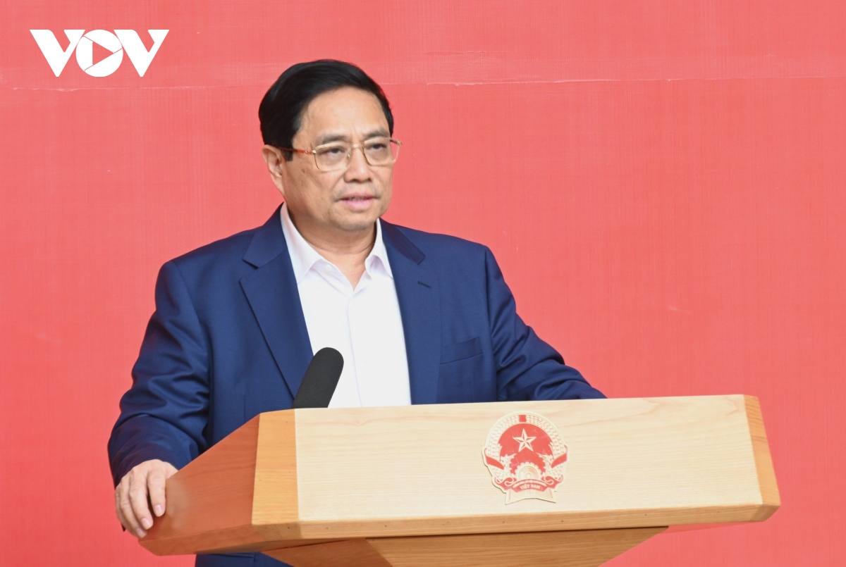 Thủ tướng chủ trì Phiên họp thứ nhất Tiểu ban Kinh tế- Xã hội Đại hội XIV