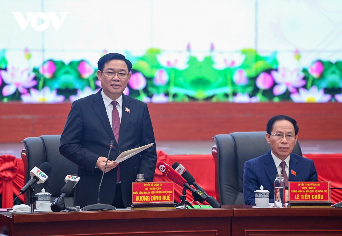 Chủ tịch Quốc hội làm việc với Ban chấp hành Đảng bộ thành phố Hải Phòng