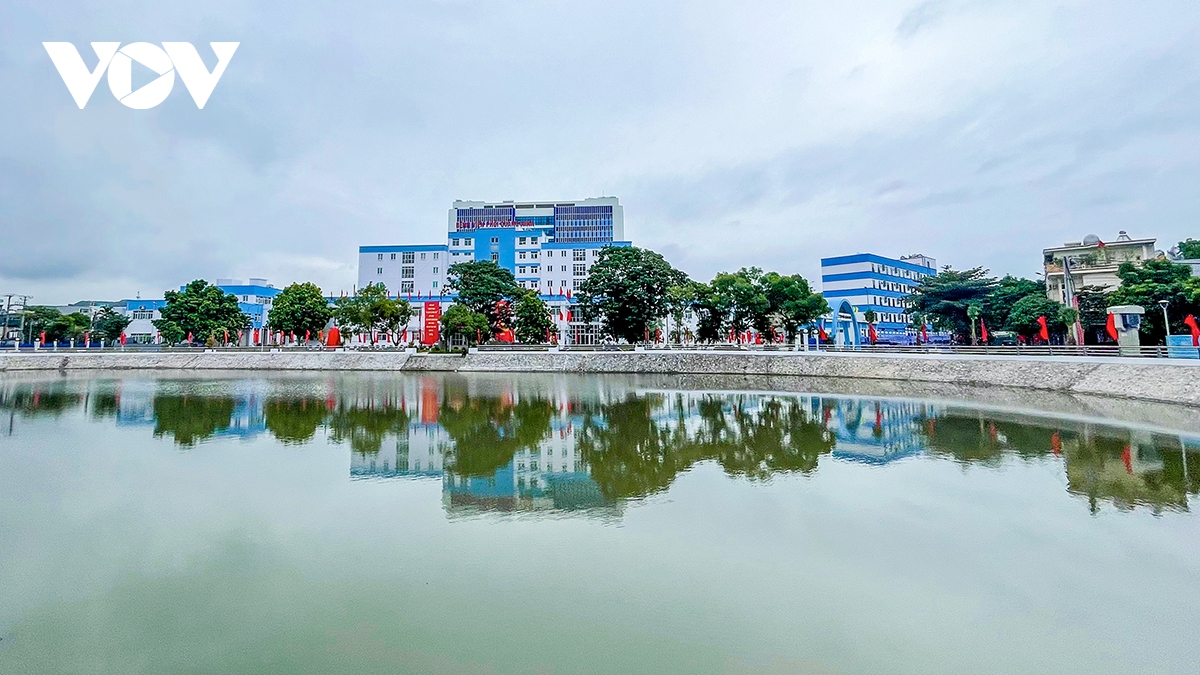 Đầu tư bệnh viện ở Quảng Ninh “hút” nhân lực y tế chất lượng cao