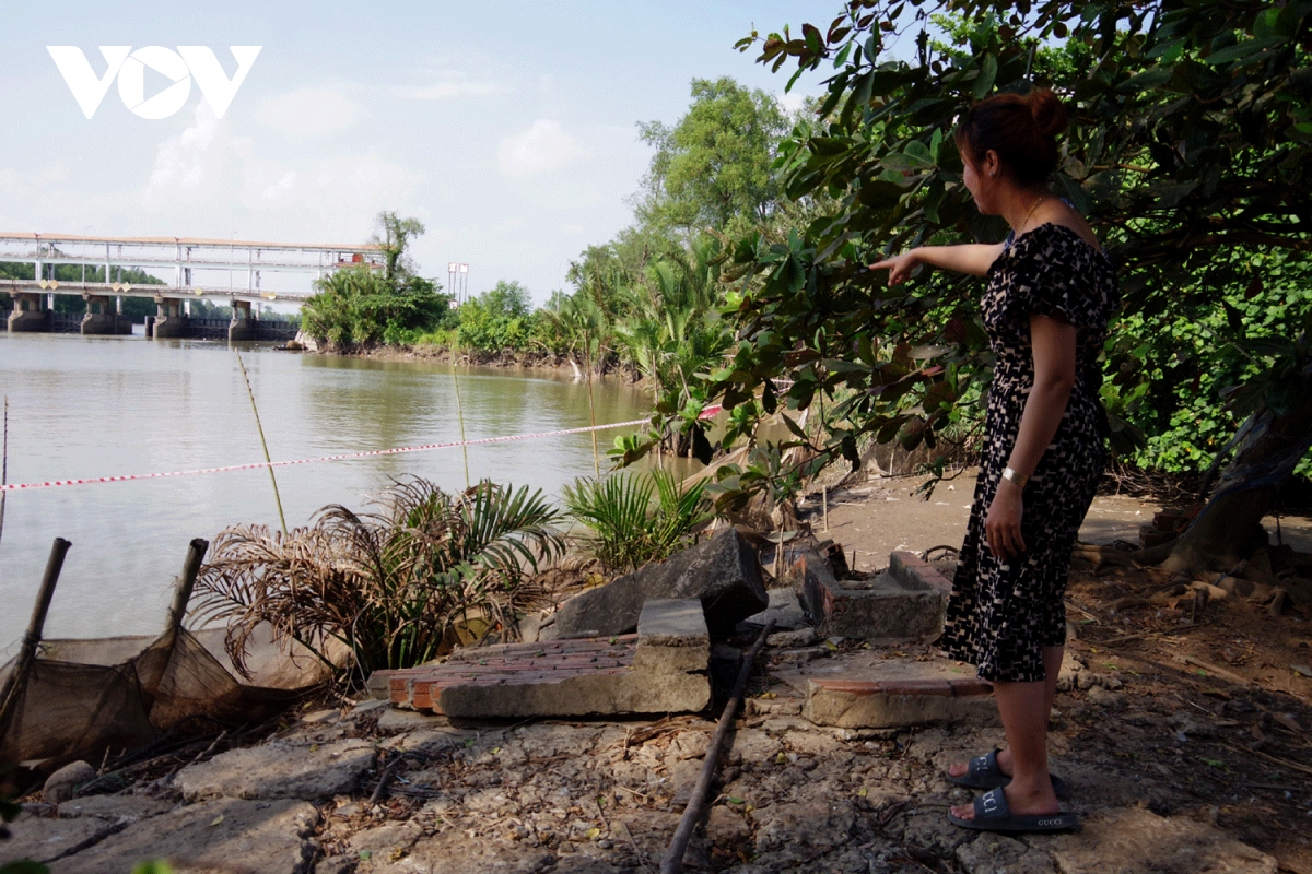 Công bố tình huống khẩn cấp sự cố sạt lở bờ sông tại huyện Cầu Ngang, Trà Vinh ​