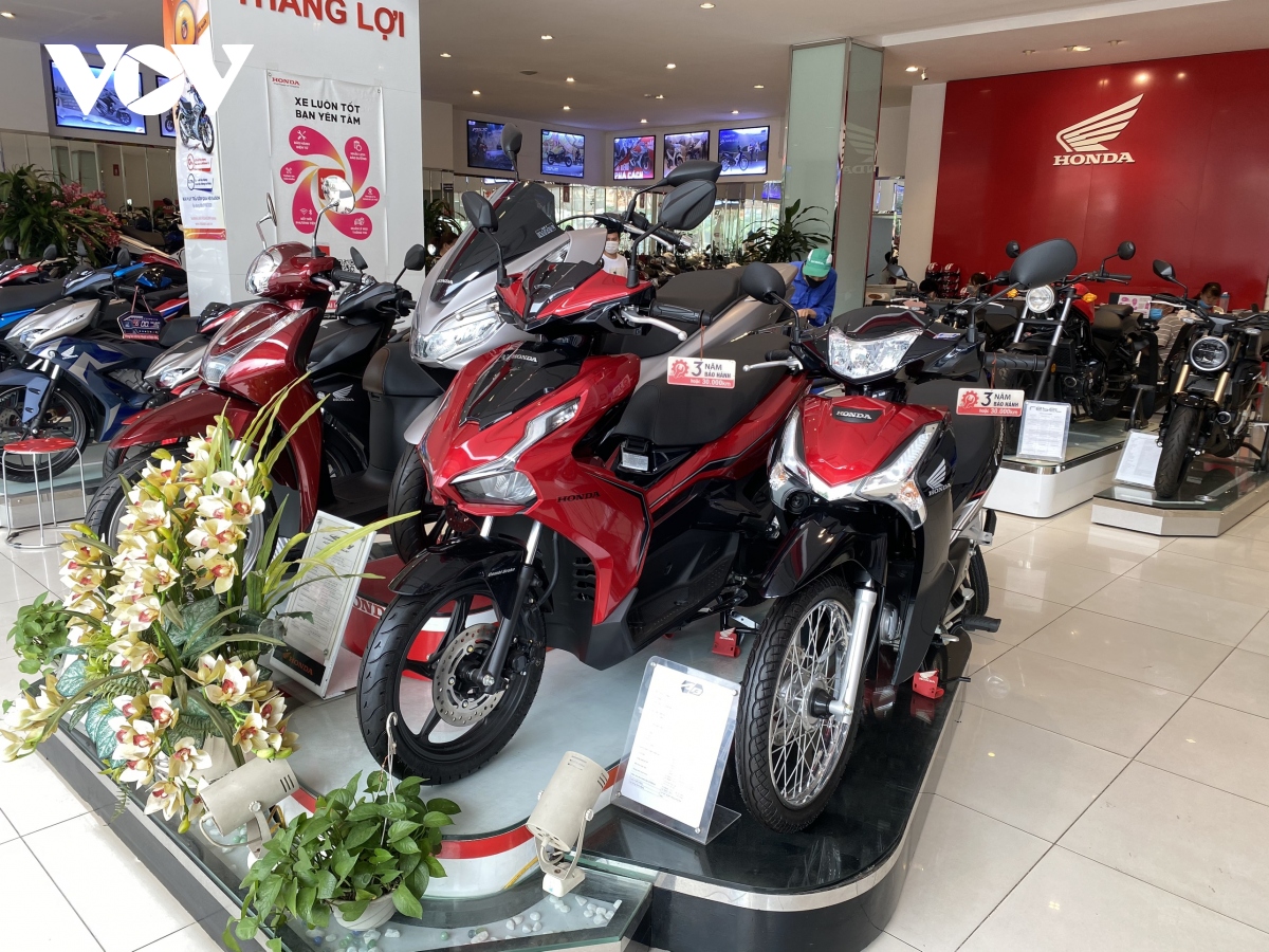 Người Việt đang dần "chán" xe máy?