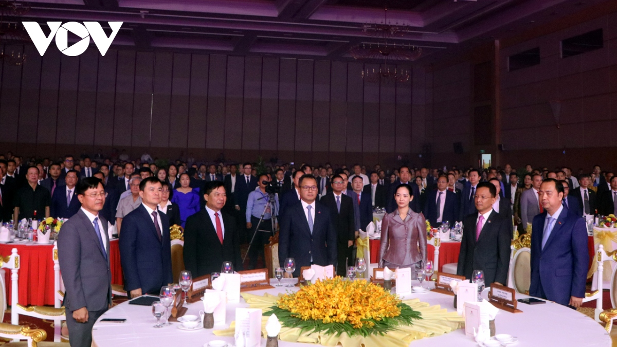 Phó Thủ tướng Tea Seiha đánh giá cao hoạt động của Metfone tại Campuchia