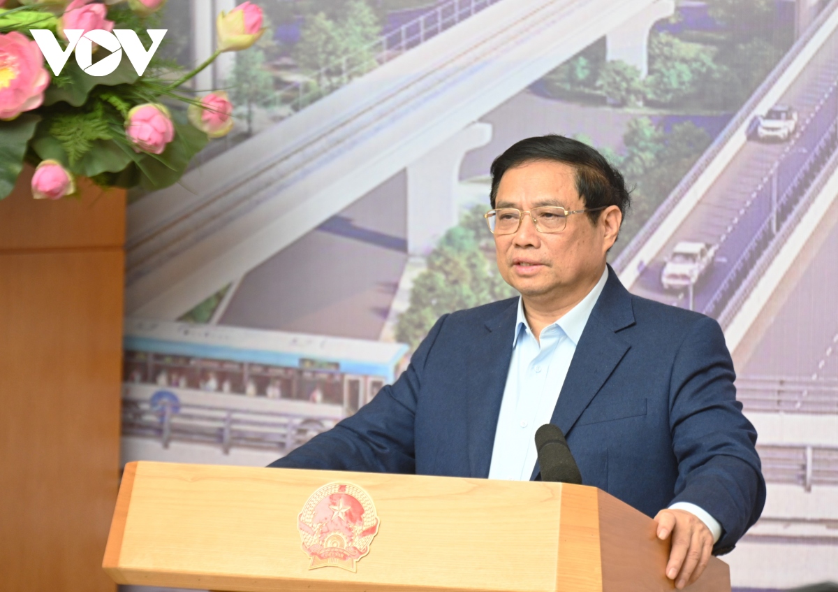 Thủ tướng chủ trì phiên họp về các dự án giao thông trọng điểm