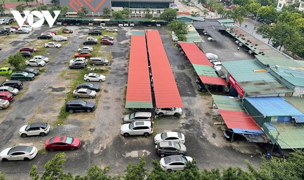 Nhiều ô đất dự án xây trường học bị biến thành bãi xe ở phường Hoàng Liệt