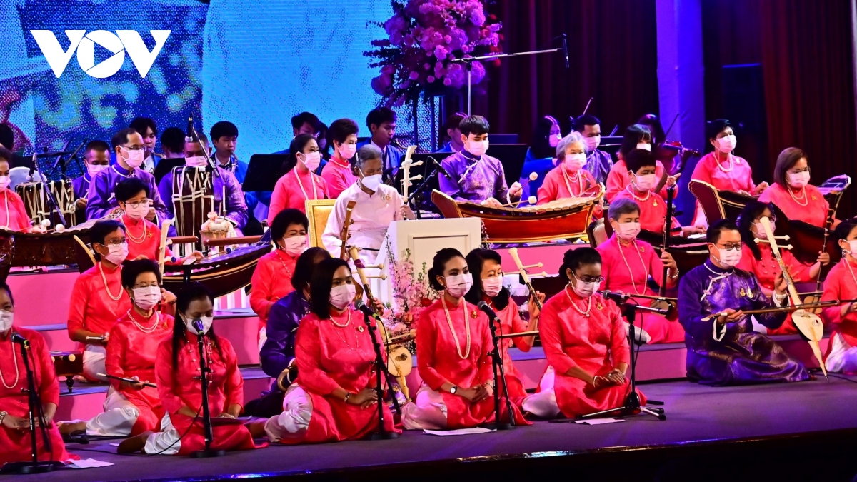 “Việt Nam an lòng” – Món quà âm nhạc công chúa Thái Lan dành tặng Việt Nam