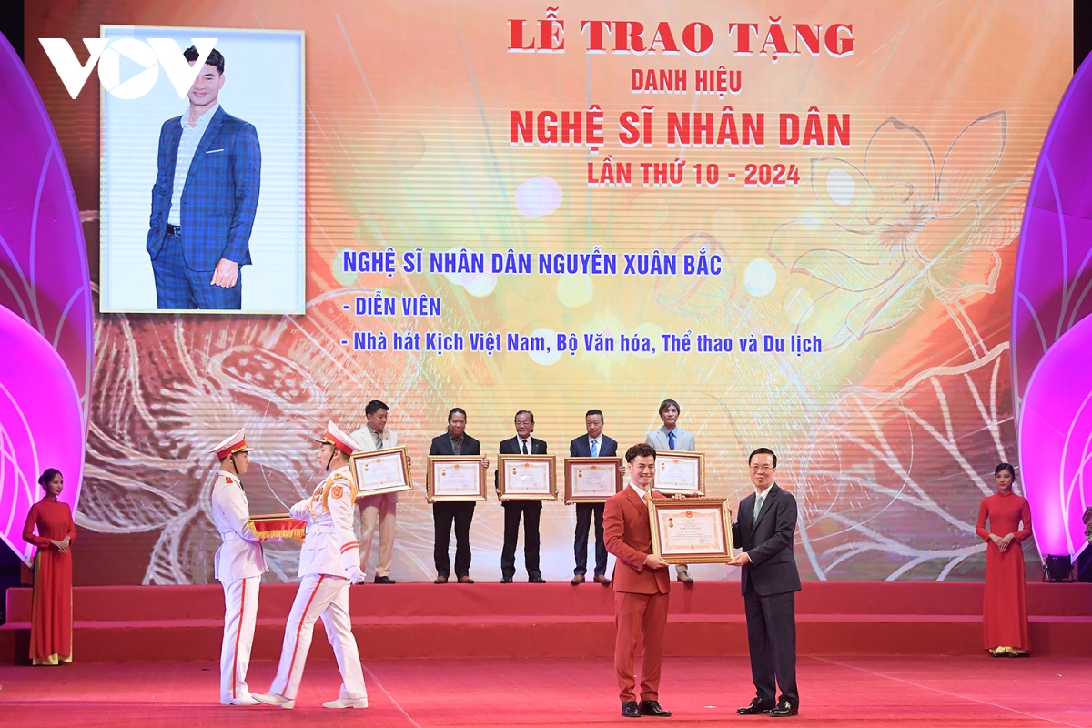 Xuân Bắc, Quốc Khánh, Thanh Lam... nhận danh hiệu Nghệ sĩ Nhân dân