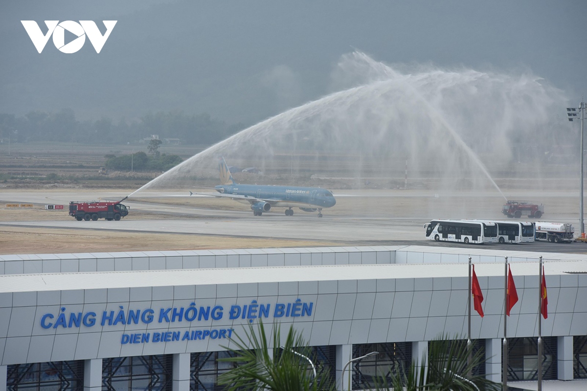 Từ sân bay dã chiến Mường Thanh đến Cảng hàng không trọng điểm Điện Biên Phủ