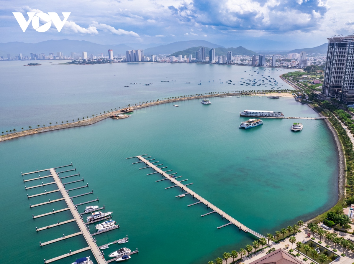 Khánh Hòa: Phát triển bền vững du lịch biển xanh