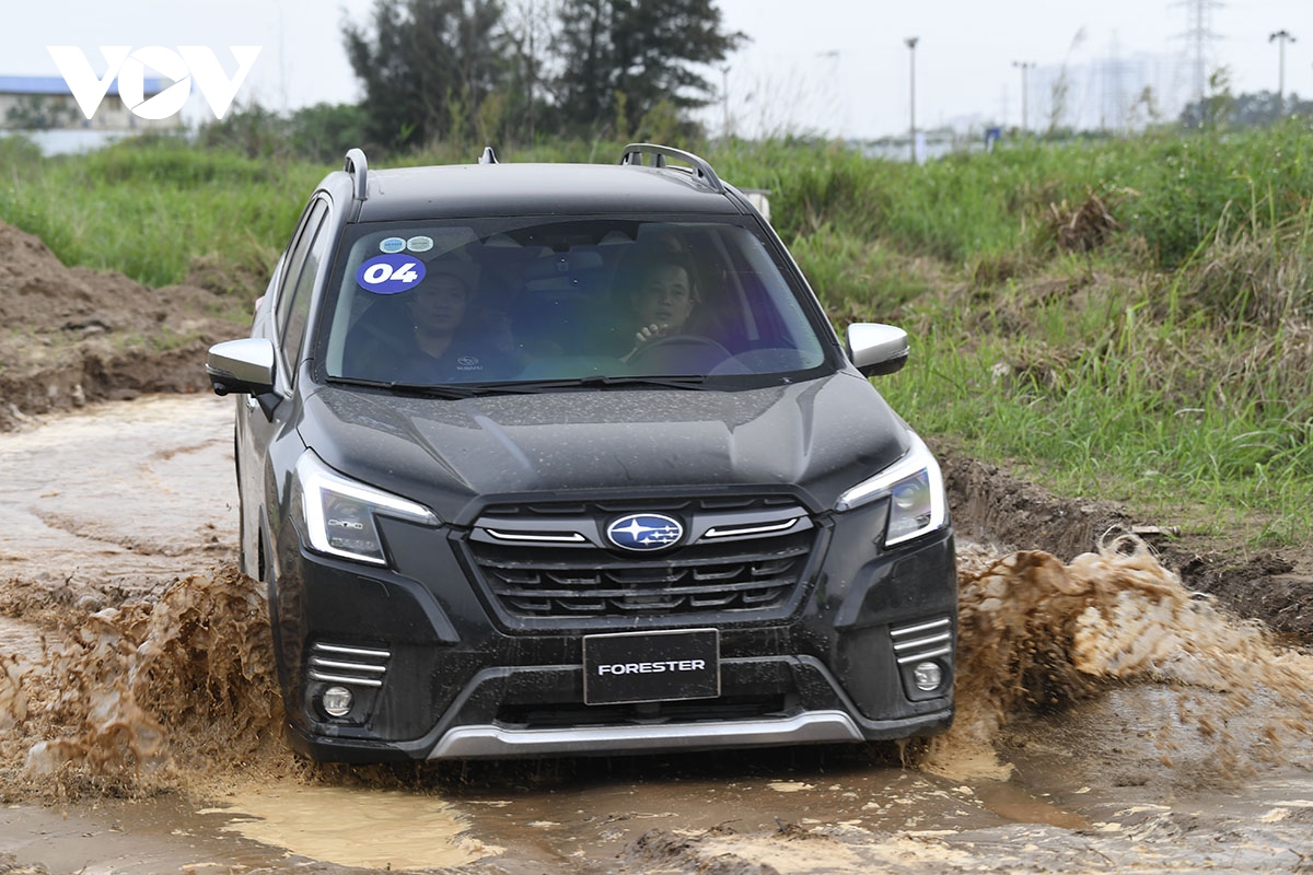 Subaru Việt Nam chuyển sang nhập khẩu từ Nhật Bản, vì nhà máy Thái Lan gặp khó