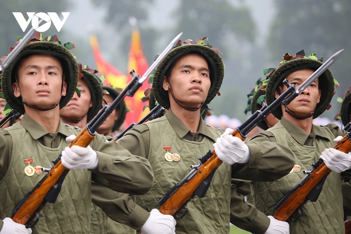 Các lực lượng quân đội tổng duyệt diễu binh kỷ niệm Chiến thắng Điện Biên Phủ