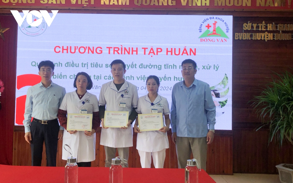 Người dân nghèo Hà Giang được hưởng kỹ thuật cấp cứu, điều trị đột quỵ tại chỗ