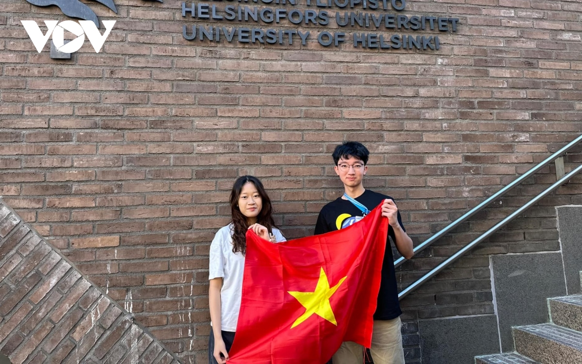 Học sinh lớp 11 Hà Nội đoạt giải Olympic Triết học quốc tế