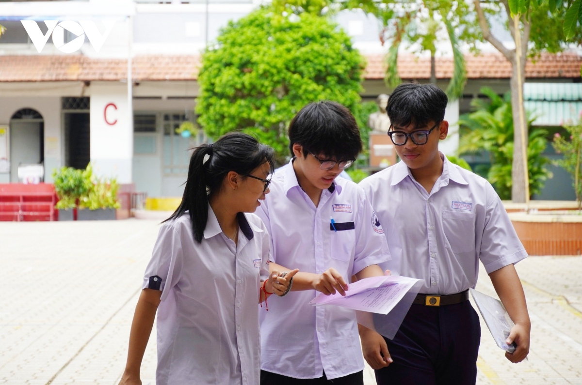 Hà Nội công bố số lượng thí sinh đăng ký dự thi vào lớp 10 THPT công lập