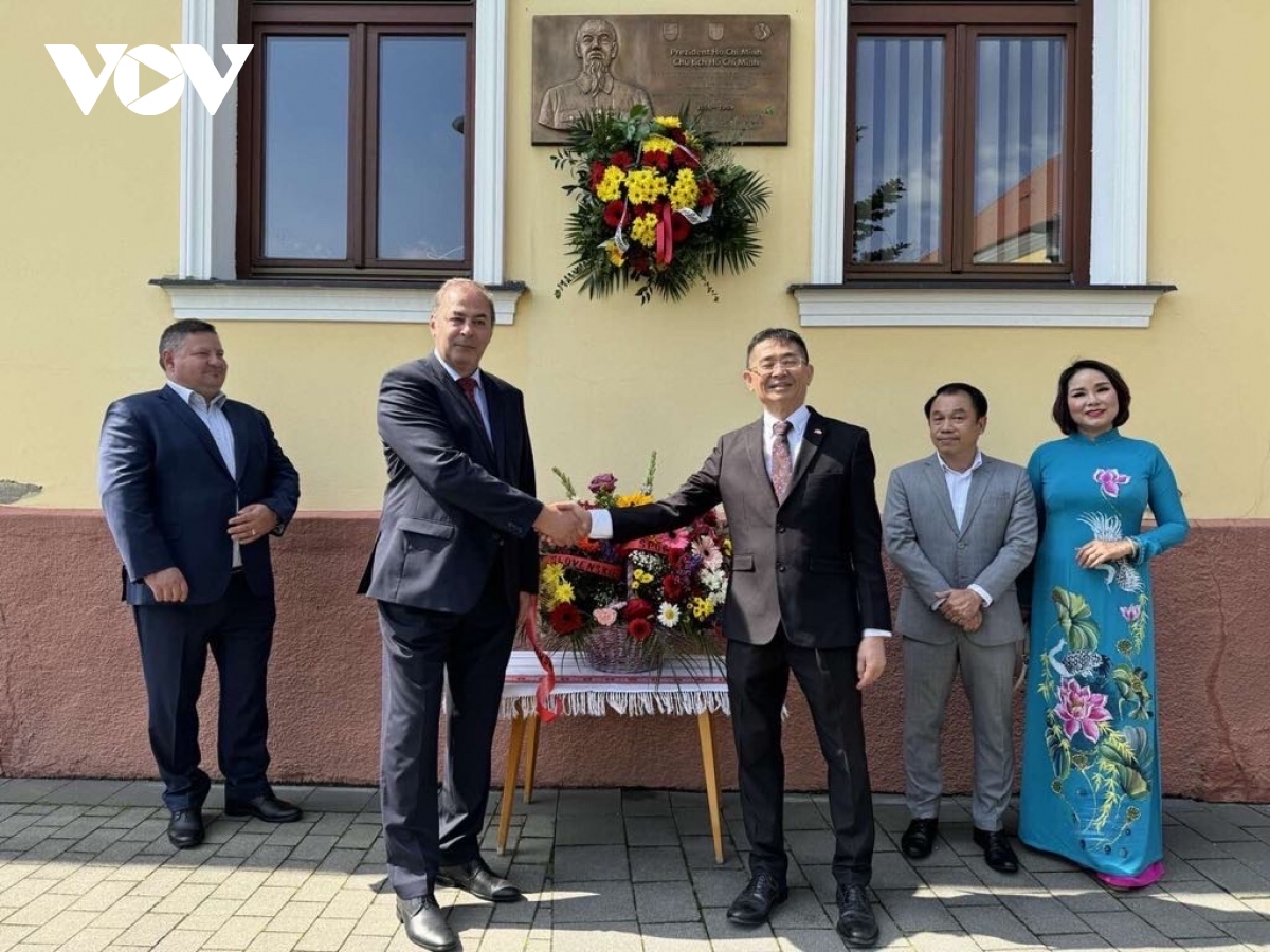 Lễ kỷ niệm ngày sinh Chủ tịch Hồ Chí Minh tại Slovakia