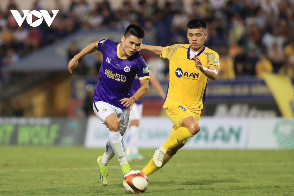 Kết quả vòng 16 V-League 2023/2024: Hà Nội FC gây thất vọng lớn trước SLNA