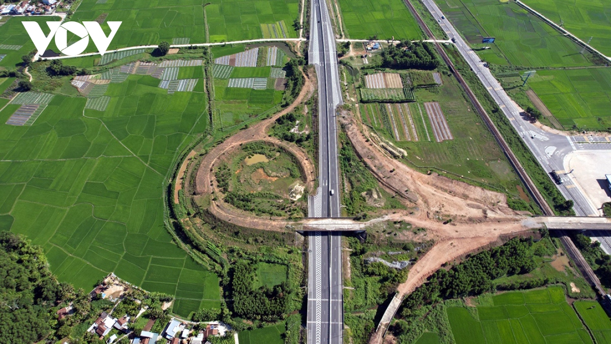 Nút giao cao tốc Đà Nẵng - Quảng Ngãi nhiều năm bị lãng quên