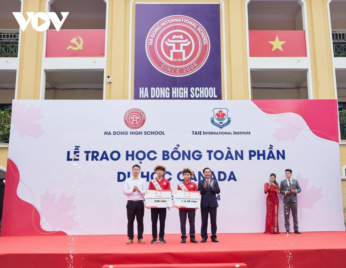 Trường THPT Hà Đông: Học phí thấp, cơ hội nhận học bổng du học toàn phần mỗi năm