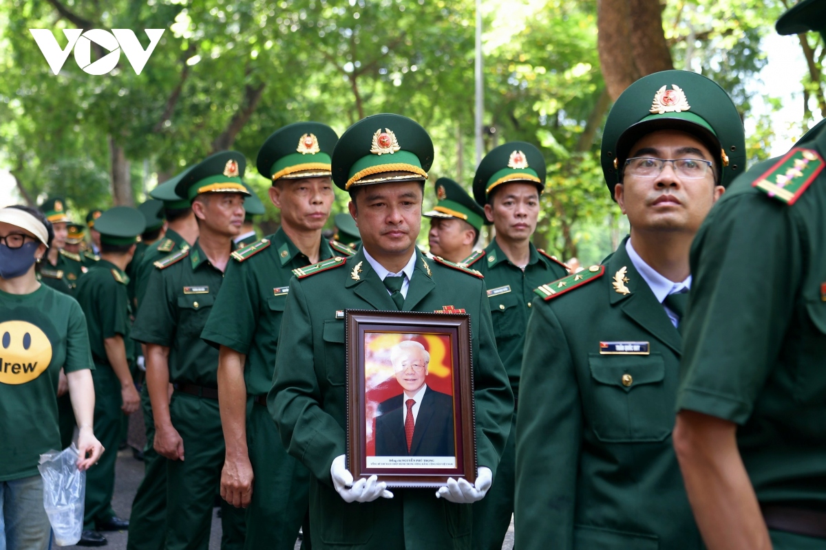 Tổng Bí thư Nguyễn Phú Trọng "mãi mãi thuộc về Tổ quốc và Nhân dân"