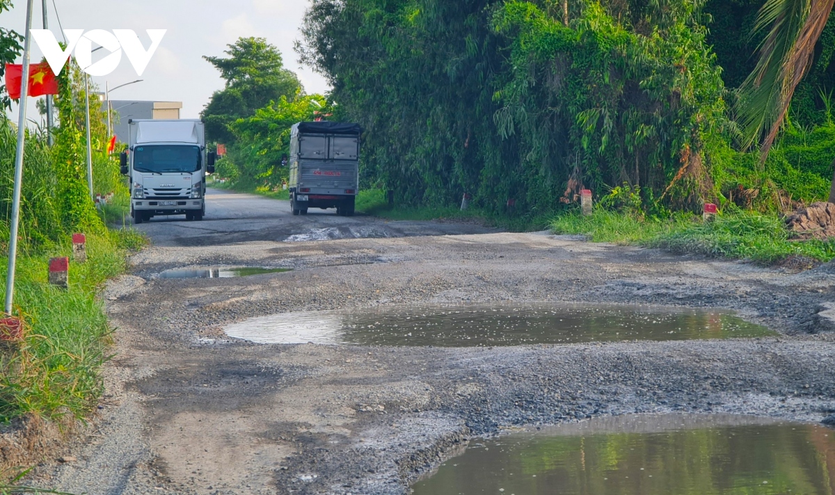 Cà Mau sửa chữa đường về Di tích Hòn Đá Bạc sau phản ánh của VOV