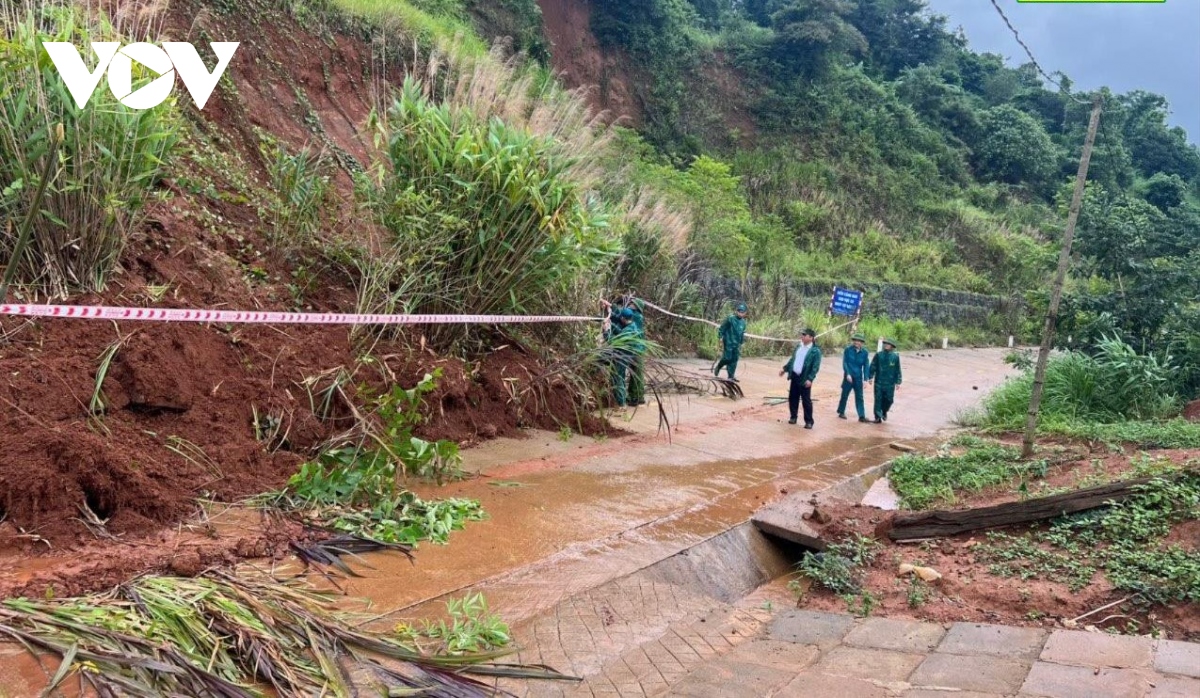 Giao thông Đắk Nông đối mặt với nguy cơ sạt lở mùa mưa lũ