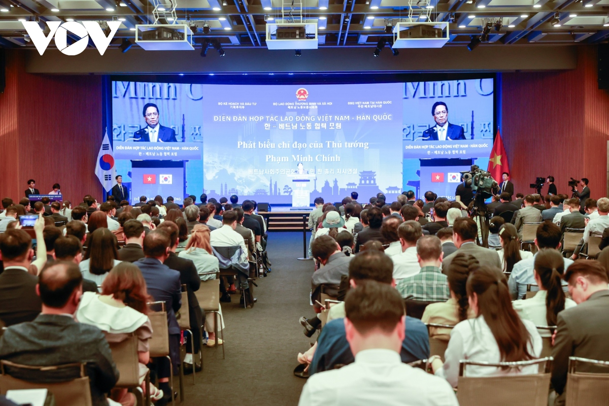 Thủ tướng: Hợp tác lao động cần tương xứng với quan hệ Việt Nam - Hàn Quốc