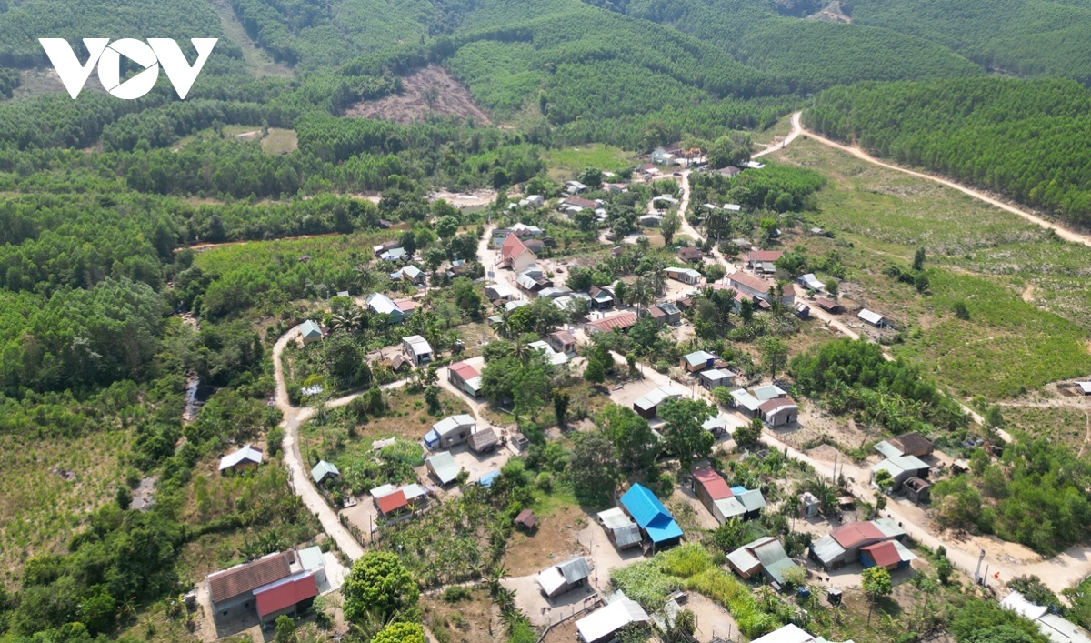 Nâng tỷ lệ hộ dân miền núi ở Bình Định có nước sạch sinh hoạt