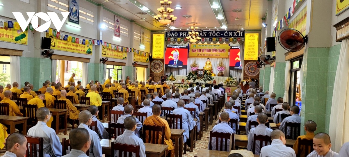 Đông đảo tăng, ni, Phật tử ở Tiền Giang thành kính tưởng niệm Tổng Bí thư Nguyễn Phú Trọng
