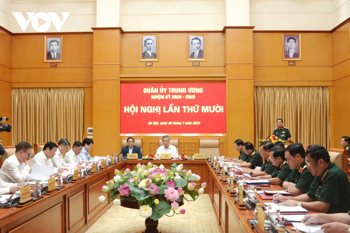 Chủ tịch nước Tô Lâm và Thủ tướng Phạm Minh Chính dự Hội nghị Quân ủy Trung ương