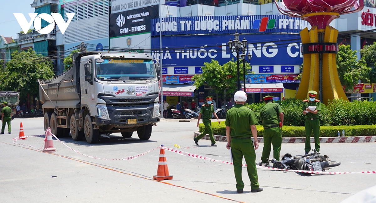 Tai nạn giao thông tại Quảng Ngãi khiến 1 phụ nữ tử vong