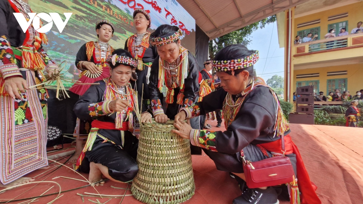 Đặc sắc Ngày hội văn hóa dân tộc Dao lần II tại Yên Bái