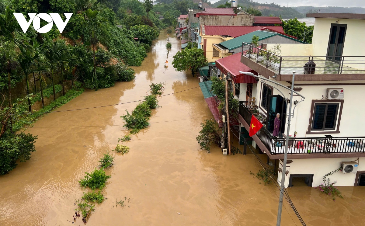 Mưa lũ chưa từng thấy ở Yên Bái