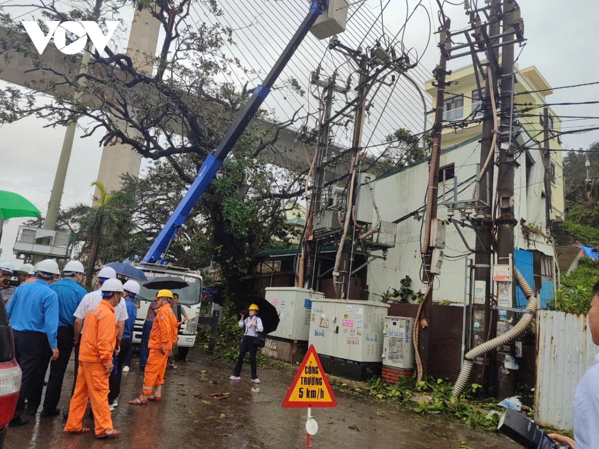 Trong ngày hôm nay, 100% các mỏ và KCN ở Quảng Ninh được cấp điện trở lại