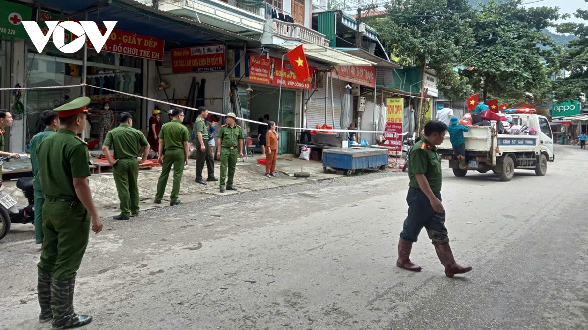 Hòa Bình di dời khẩn cấp các hộ dân tại vùng nguy cơ sạt lở