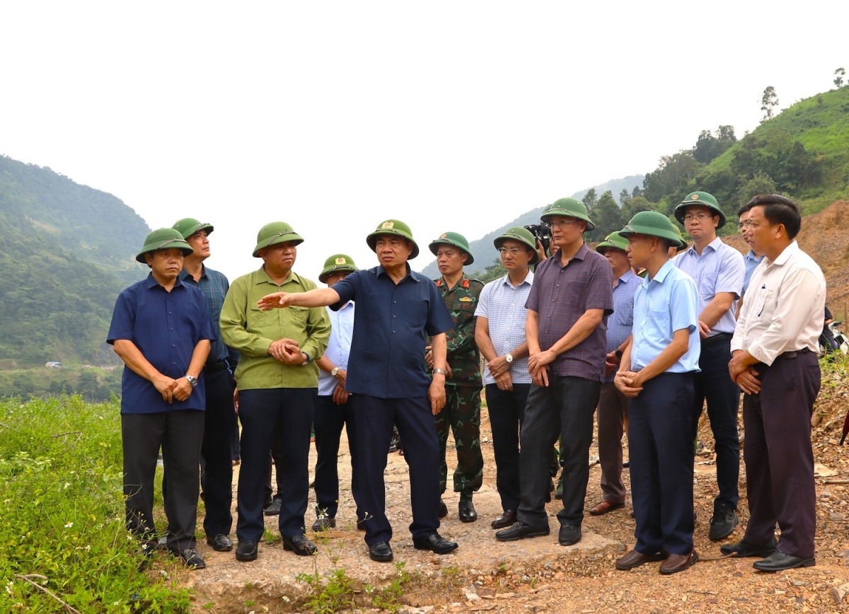 Đảm bảo an toàn cho 98 hộ dân dưới cung trượt ở Mường Chà, Điện Biên